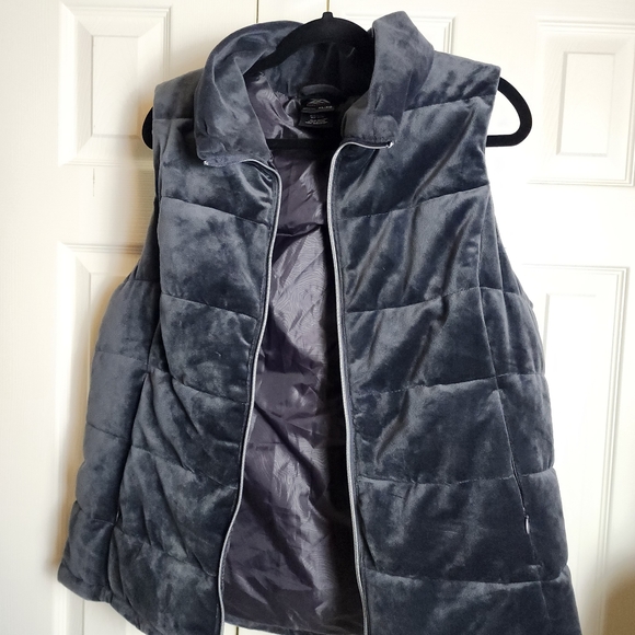 Zeroxposur Puffer Vest - Picture 5 of 7
